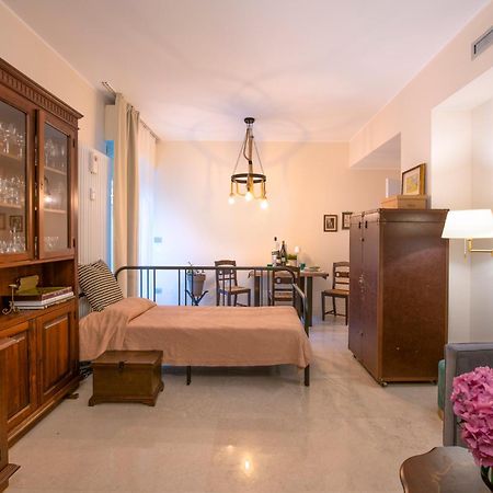 Magnificent Rooms Verona Center Luaran gambar