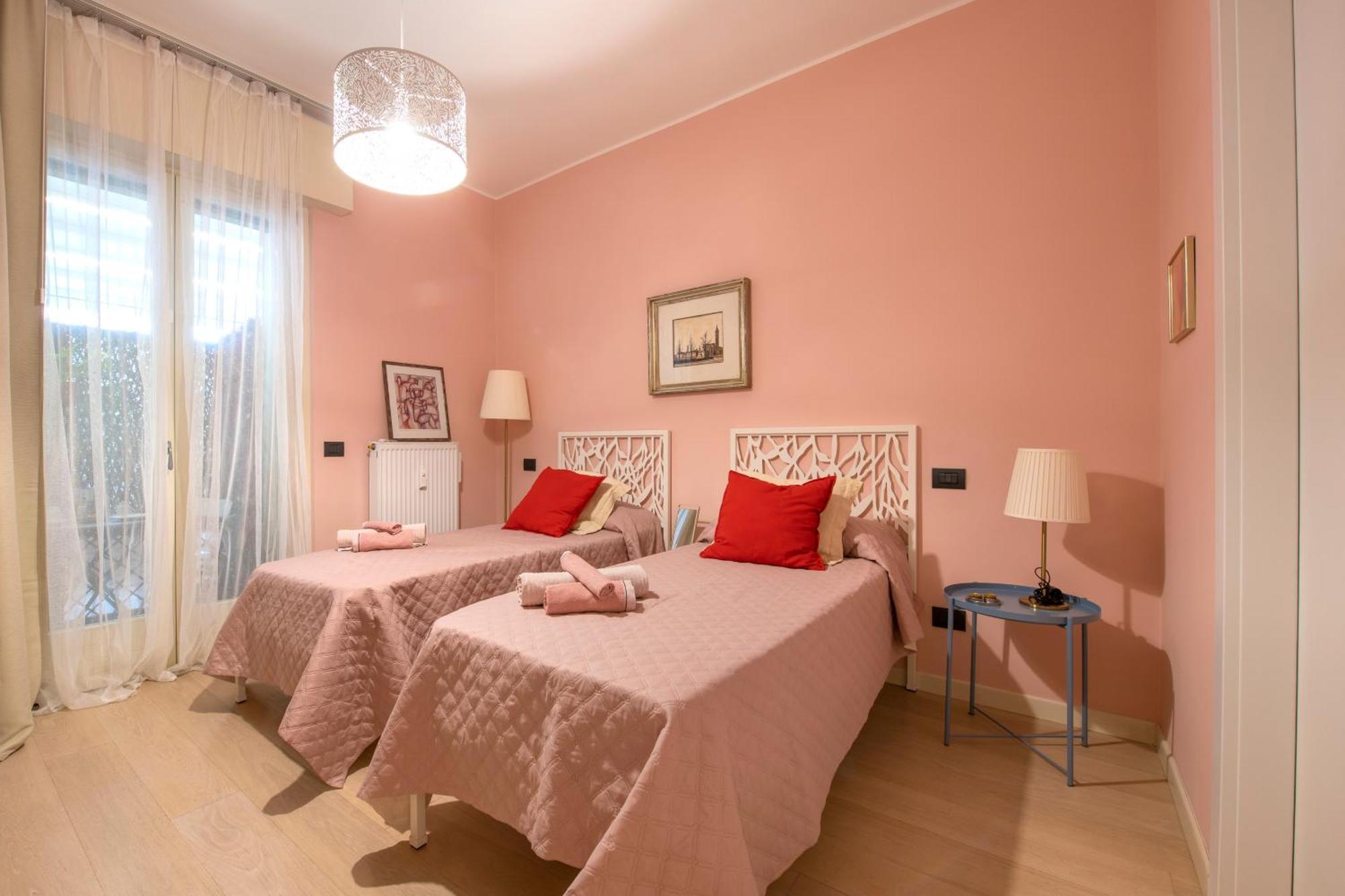 Magnificent Rooms Verona Center Luaran gambar